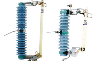 雷爾沃電器有限公司以高壓電器產品作為自己的核心產業，以產品設計為主導，主要研發生產戶內外高壓真空斷路器，高壓負荷開關，隔離開關，熔斷器，互感器，避雷器，接地開關，六氟化硫開關等產品。產品廣泛應用于各等級電網，風能發電廠，太陽能發電廠，核電，水電等領域。今天雷爾沃作為高壓熔斷器的生產廠家來告訴你：高壓熔斷器型號含義及組成，讓你對高壓熔斷器有個新的認識。